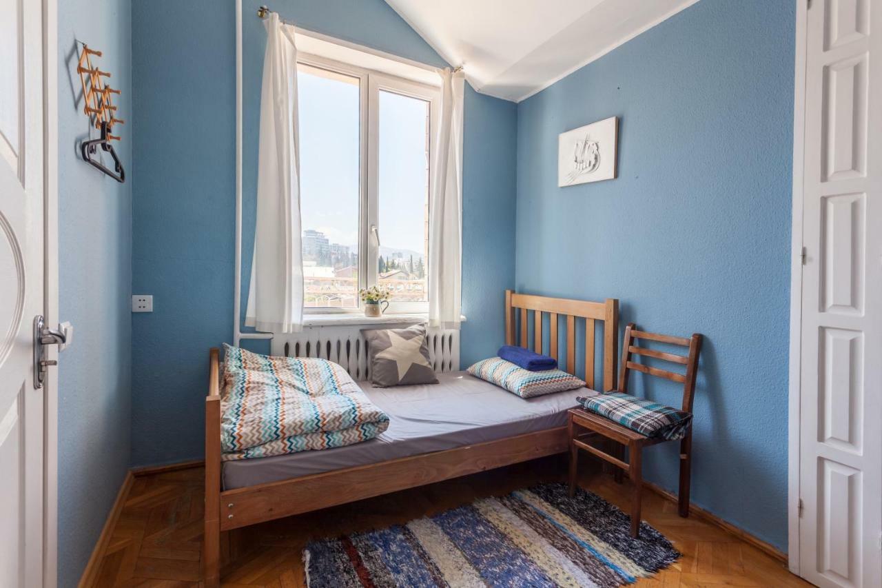M42 Hostel Tiflis Exterior foto
