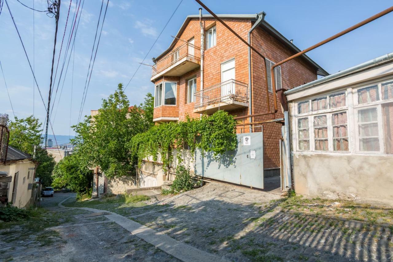 M42 Hostel Tiflis Exterior foto